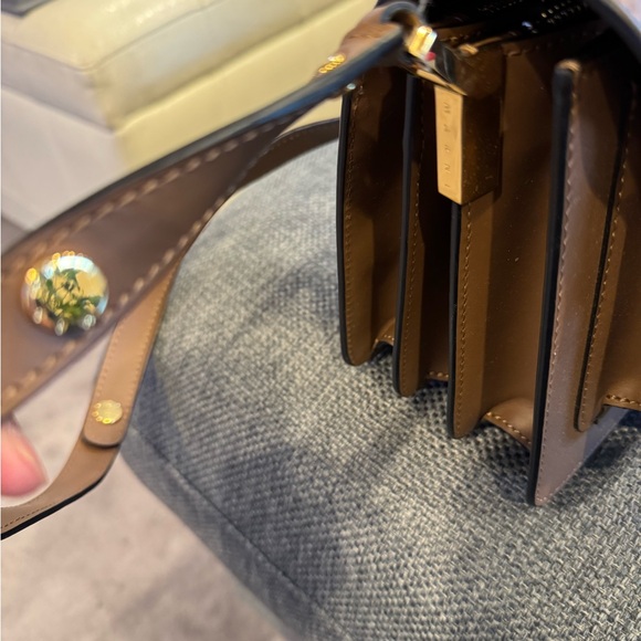 EUC Marni trunk bag - Picture 7 of 11